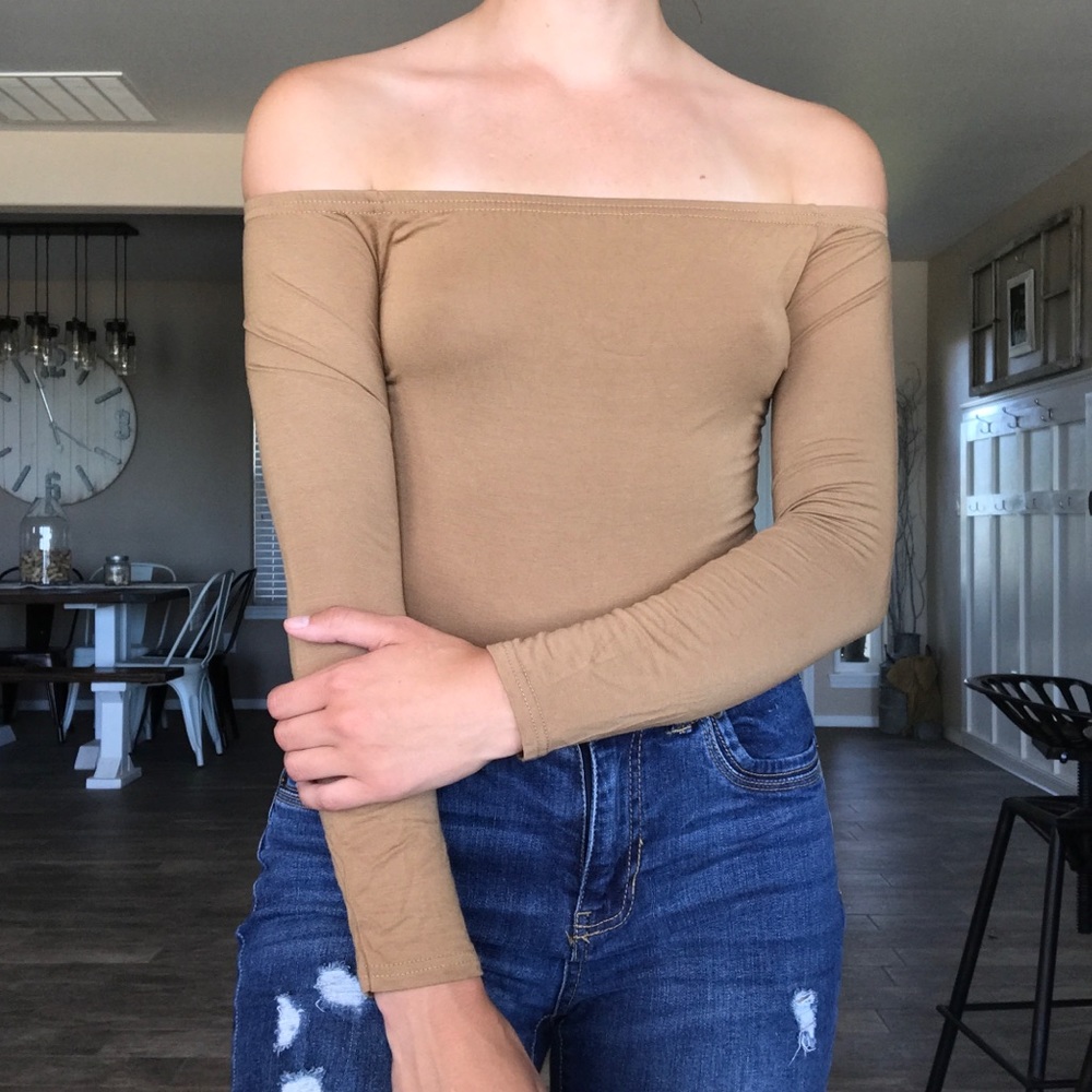 Off The Shoulder Long Sleeve Bodysuit